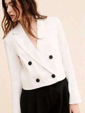 Cropped linen Maeve Blazer from Anthro
